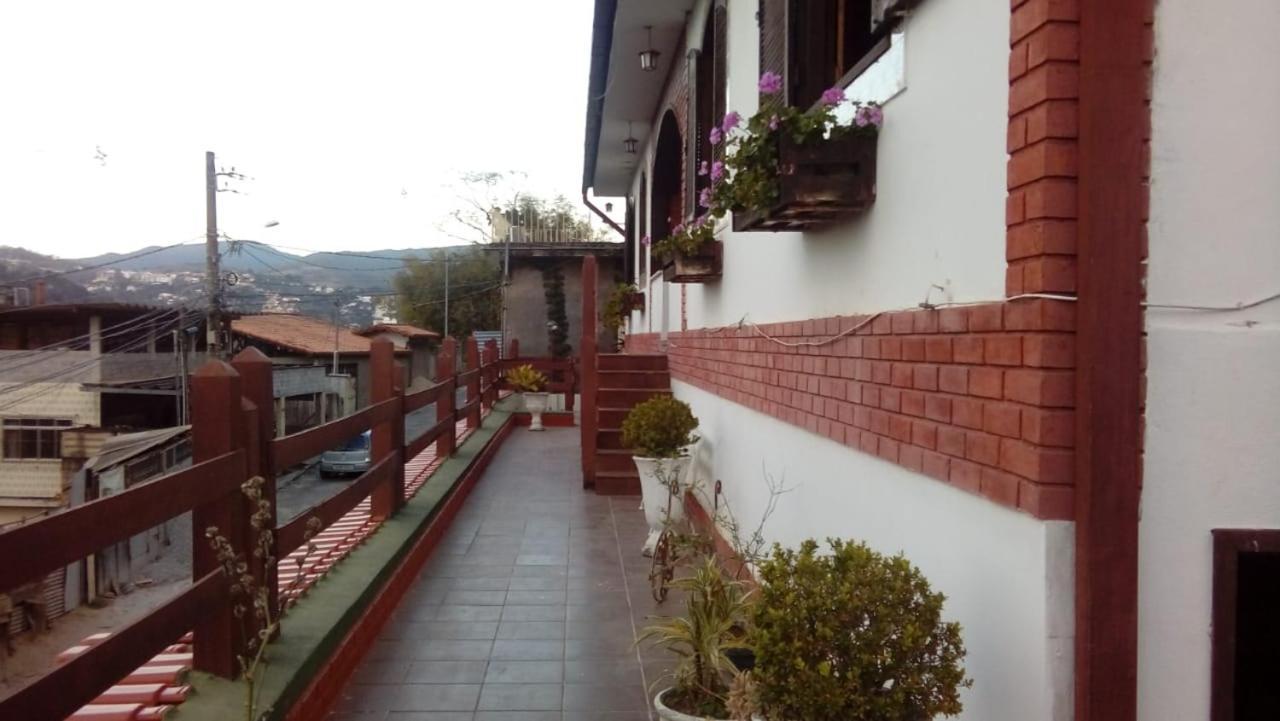 Hostel Mdemarilia Nova Friburgo Exteriör bild