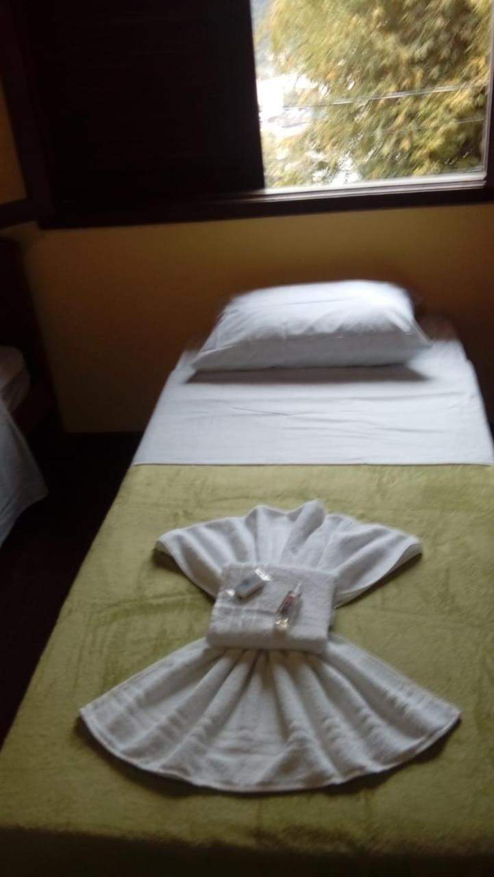 Hostel Mdemarilia Nova Friburgo Exteriör bild