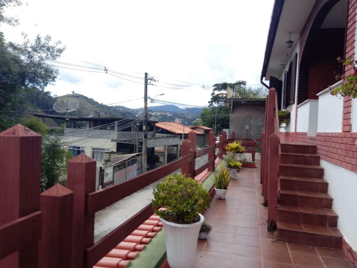 Hostel Mdemarilia Nova Friburgo Exteriör bild